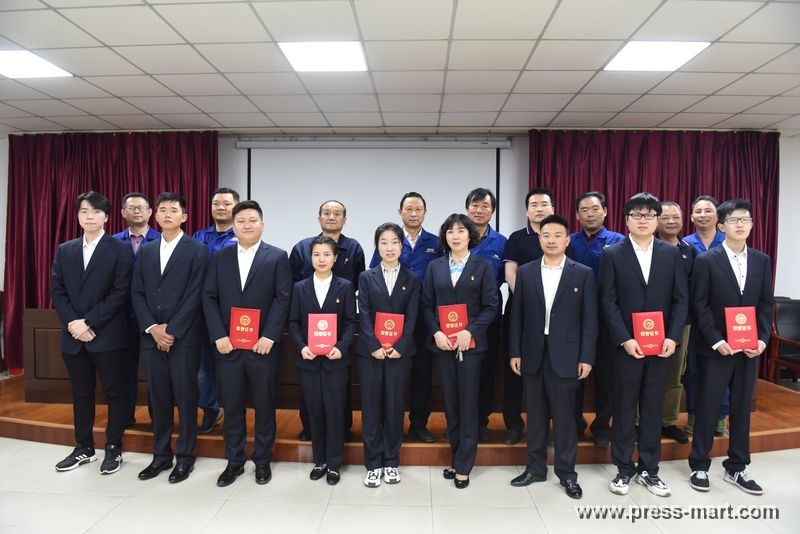 1621848332989094522.jpg 安徽新華黨史演講比賽圖片2.jpg